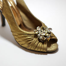 Load image into Gallery viewer, Pleated Bronze Peep Toe
