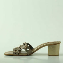 Load image into Gallery viewer, Studded Straps
