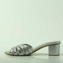 Load image into Gallery viewer, 10 Straps Peep Toe
