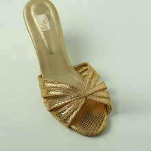 Load image into Gallery viewer, 10 Straps Peep Toe
